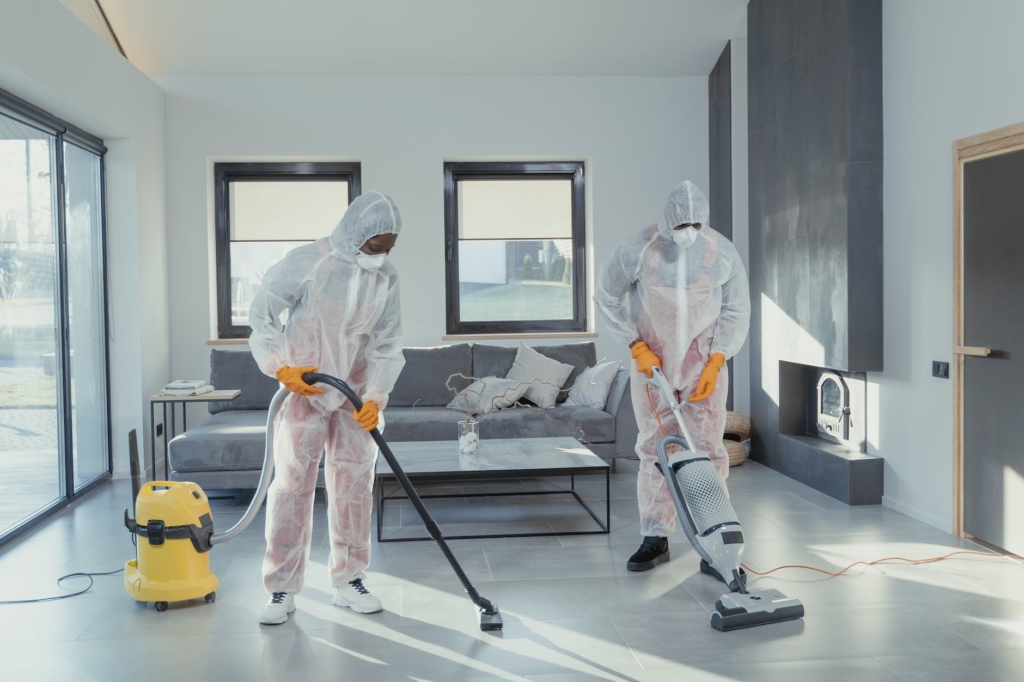 5S cleaning and workplace organization standard at the point of use